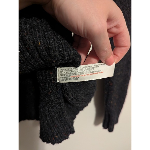 Fat Face Men's Chunky Knit Heavyweight Fisherman Pull Over Sweater Wool Blend XS - Picture 6 of 6